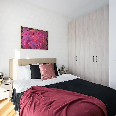 Appartamento Cozy Business Area 1Br Near Aviatiei Bucarest Esterno foto
